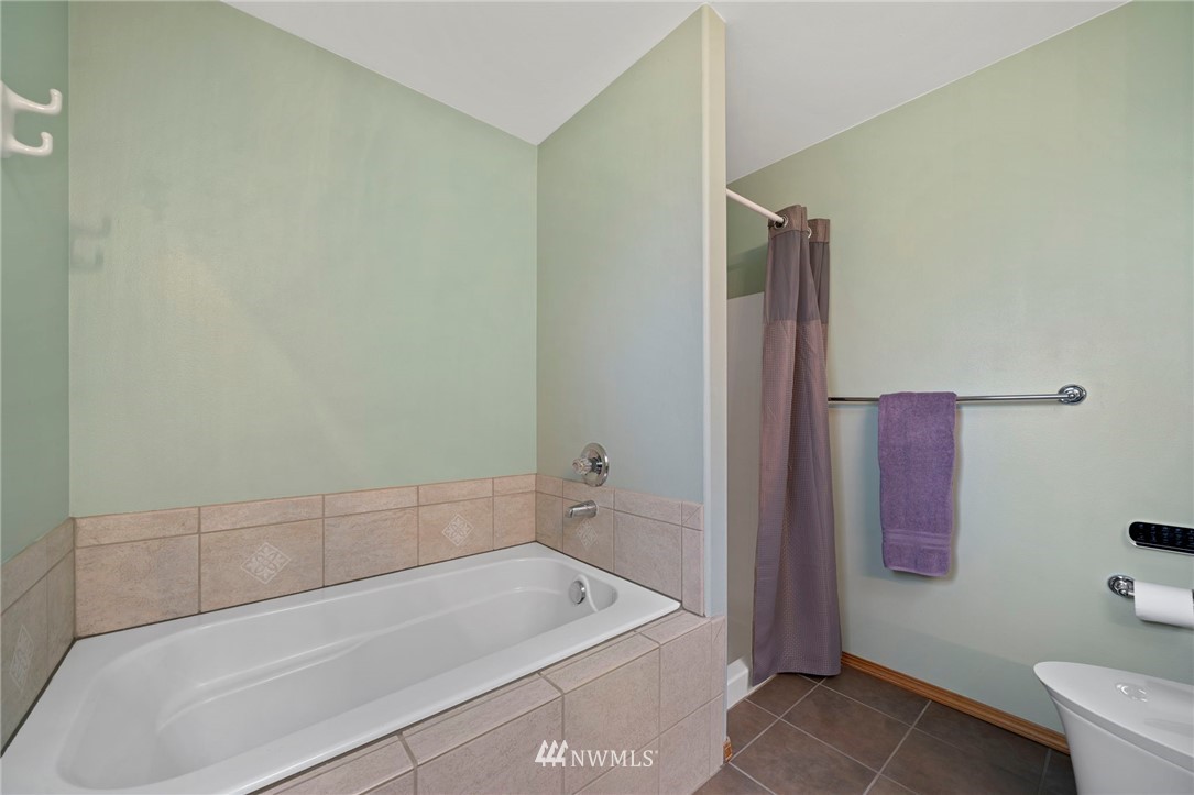2321 241st Place Southwest Bothell, WA 98021 - Photo 27 of 35