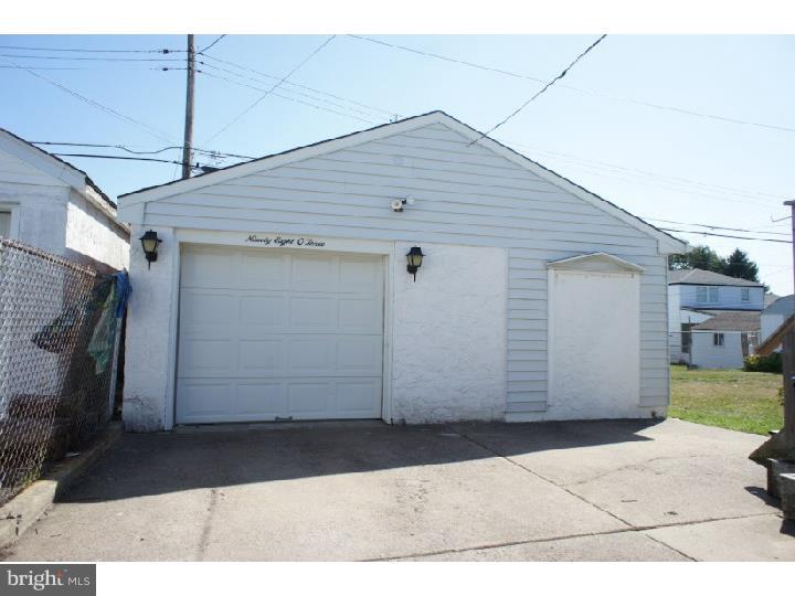9803 Woodfern Road Philadelphia, PA 19115 - Photo 13 of 15 Gallery Image 13