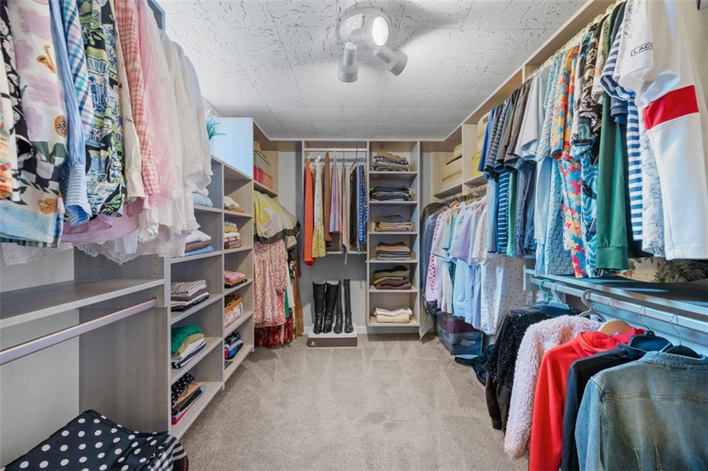 951 Rosalind Road Pittsburgh, PA 15237 - Photo 25 of 36 Gallery Image 25