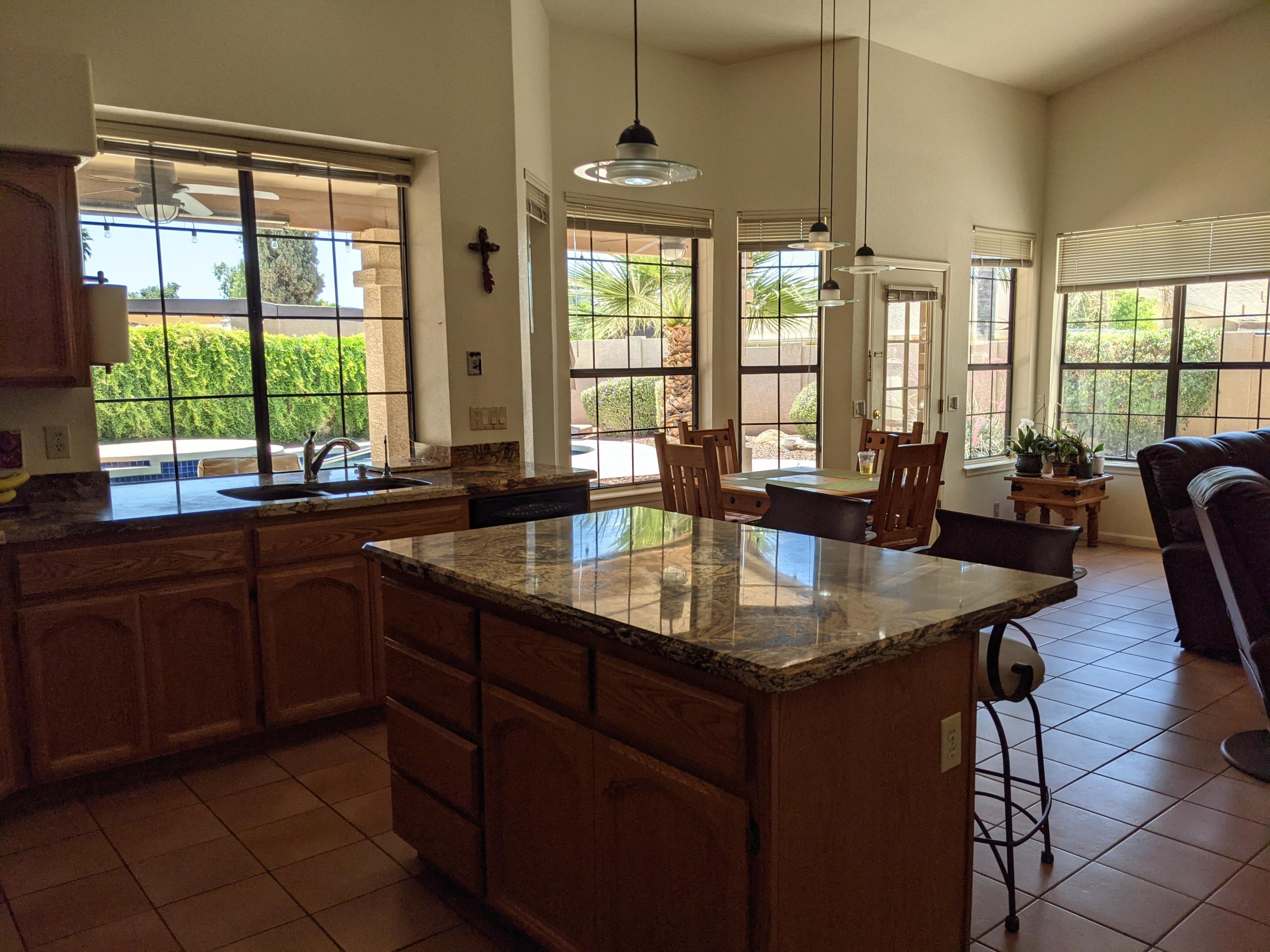 1141 East Grandview Road Phoenix, AZ 85022 - Photo 8 of 36 8