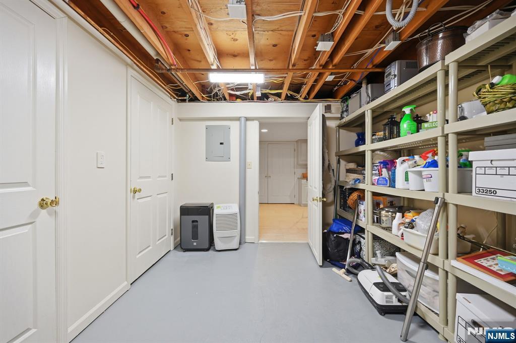 760 Rivenwood Road Franklin Lakes, NJ 07417 - Photo 30 of 48 a view of an empty room with closet