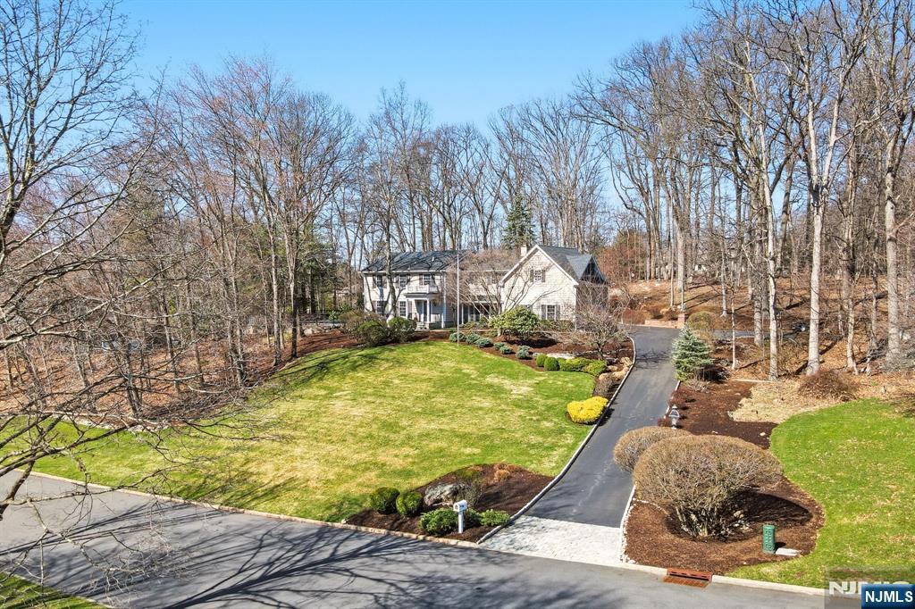 760 Rivenwood Road Franklin Lakes, NJ 07417 - Photo 44 of 48 a view of swimming pool