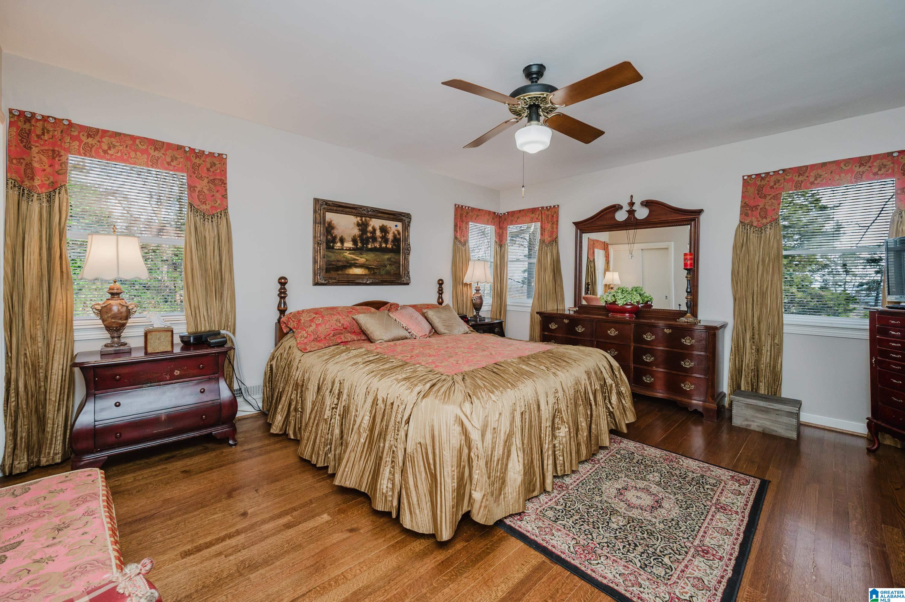 2710 Shades Crest Road Birmingham, AL 35209 - Photo 28 of 60