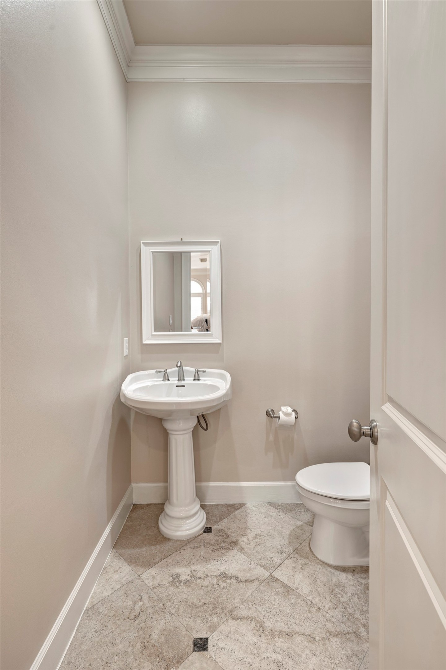 1523 Haddon Street, Unit B Houston, TX 77006 - Photo 11 of 22