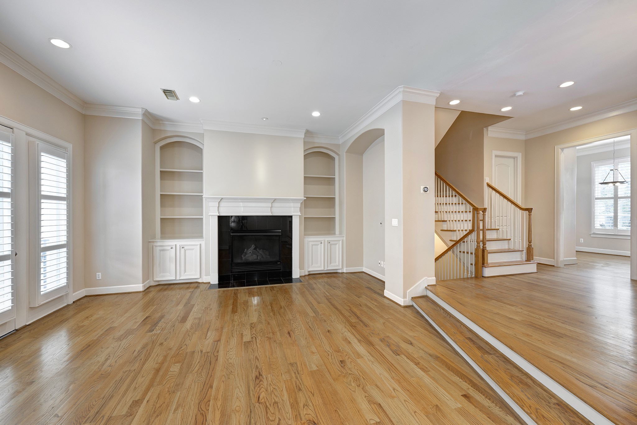 1523 Haddon Street, Unit B Houston, TX 77006 - Photo 2 of 22