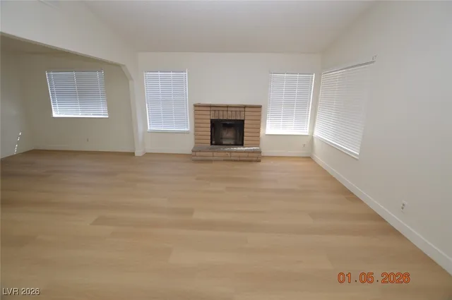 $1,995 | 1925 Ann Greta Drive, Las Vegas, NV 89108