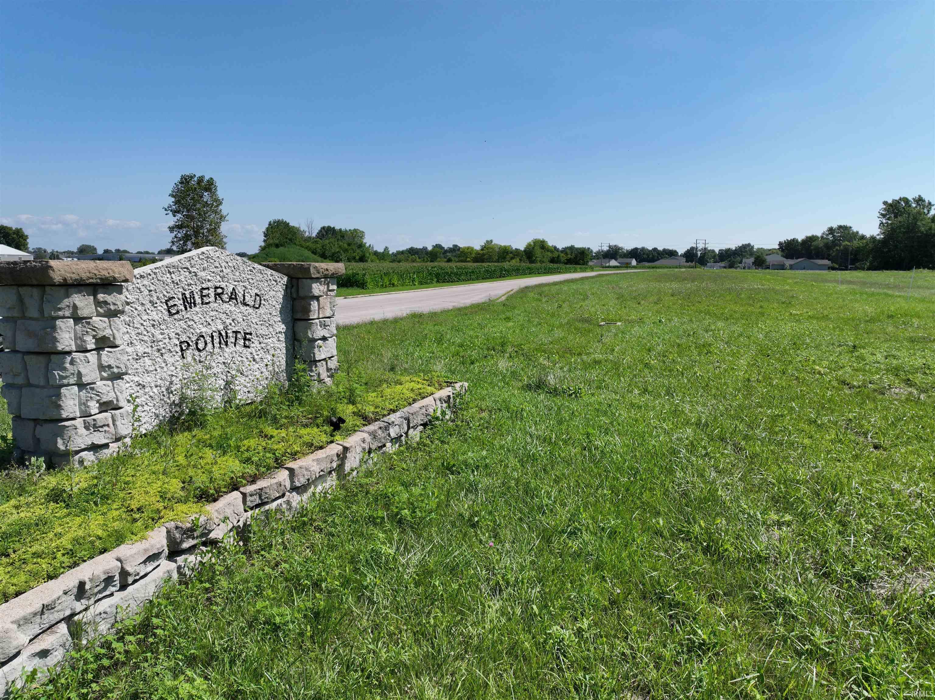 Emerald Point Muncie, IN 47303 - Photo 7 of 11