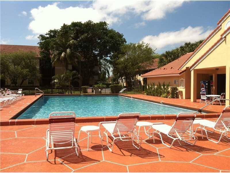 5721 Riverside Drive, Unit 204B5 Coral Springs, FL 33067 - Photo 15 of 21 Photo 15