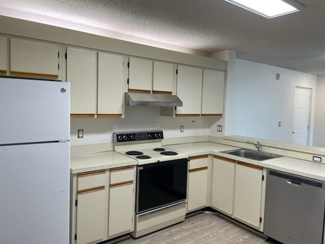 5721 Riverside Drive, Unit 204B5 Coral Springs, FL 33067 - Photo 4 of 21 Photo 4
