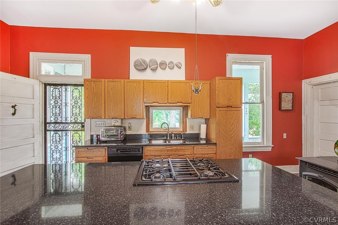 11418 Cox Road Church Road, VA 23833 - Photo 17 of 50