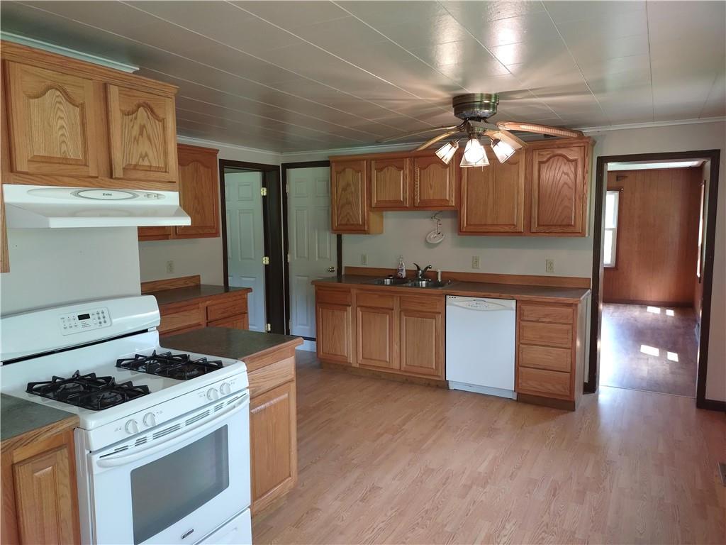 8099 East Wayne Road Guys Mills, PA 16327 - Photo 9 of 19