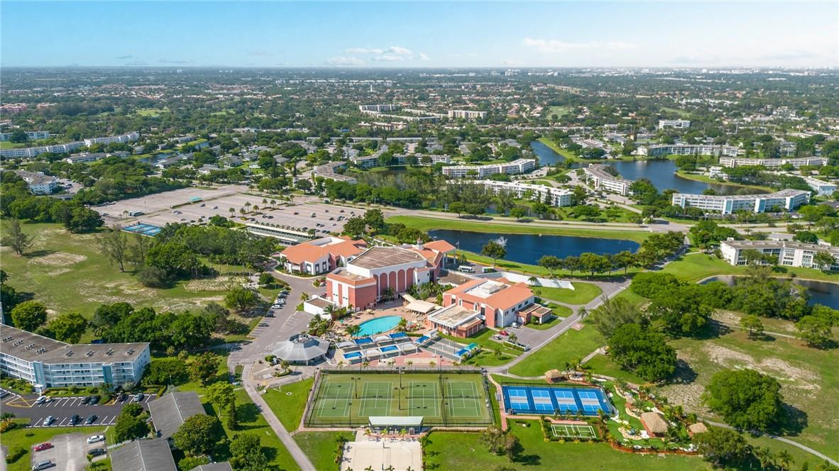 150 Prescott H, Unit 150 Deerfield Beach, FL 33442 - Photo 33 of 49 Photo 33