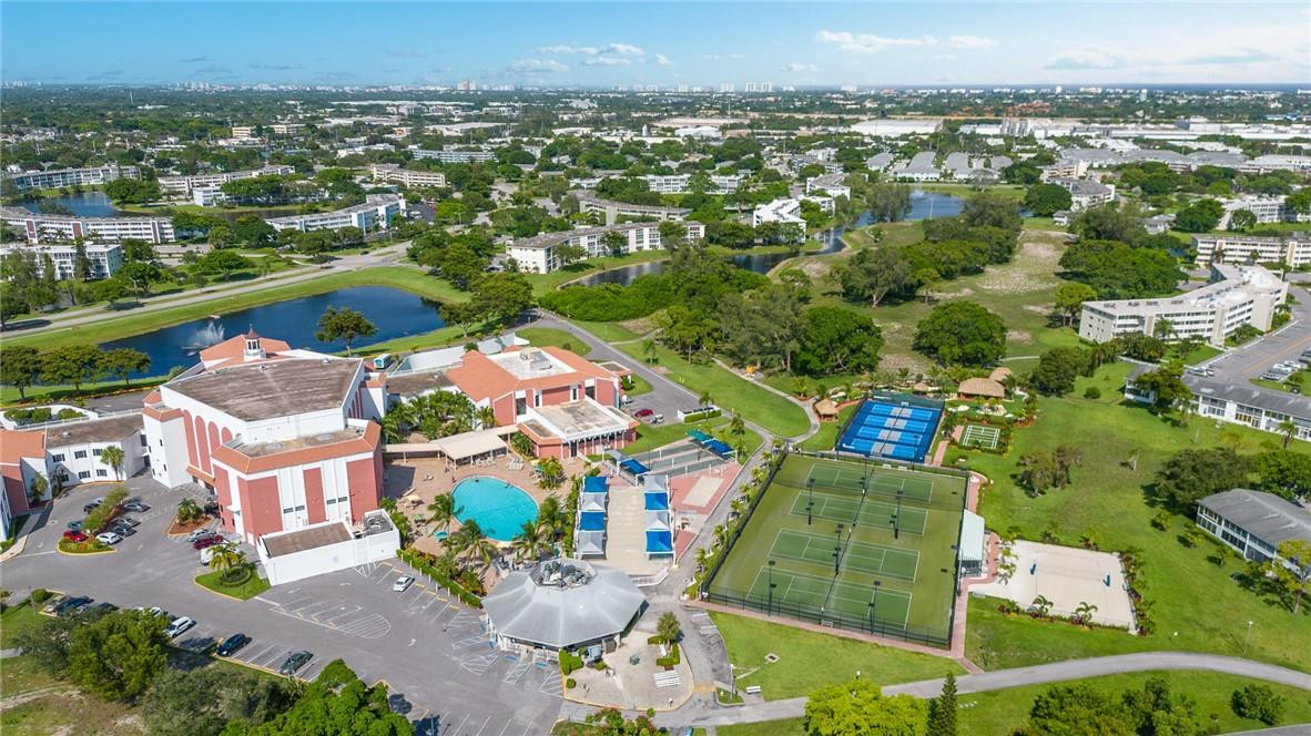 150 Prescott H, Unit 150 Deerfield Beach, FL 33442 - Photo 34 of 49 Photo 34