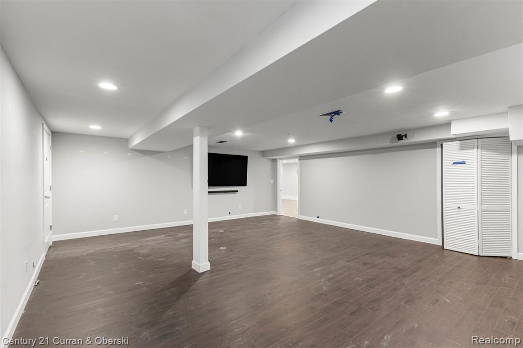 28249 Bell Road Southfield, MI 48034 - Photo 37 of 48 Gallery Image 37