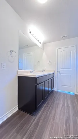 $2,175 | 423 Fly Catcher, San Antonio, TX 78253