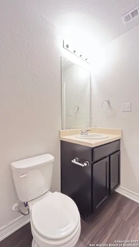 $2,375 | 423 Fly Catcher, San Antonio, TX 78253