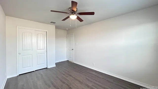 $2,375 | 423 Fly Catcher, San Antonio, TX 78253