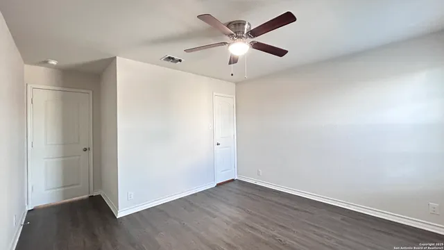 $2,175 | 423 Fly Catcher, San Antonio, TX 78253