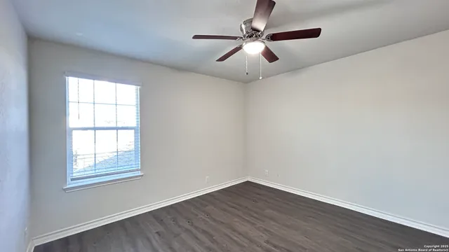 $2,175 | 423 Fly Catcher, San Antonio, TX 78253