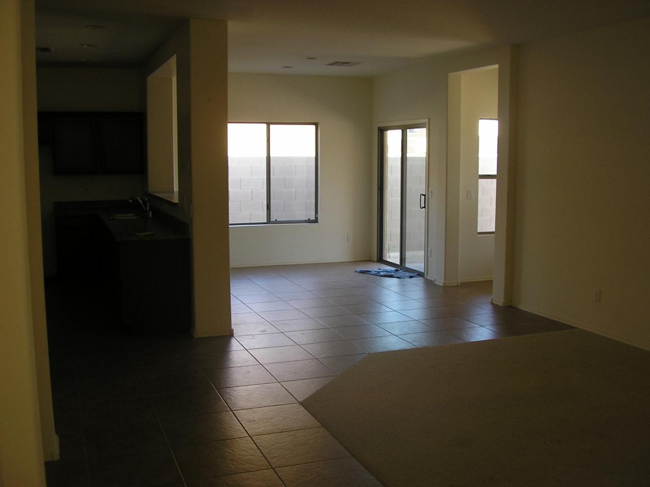 9945 West Chipman Road Tolleson, AZ 85353 - Photo 2 of 7 great room