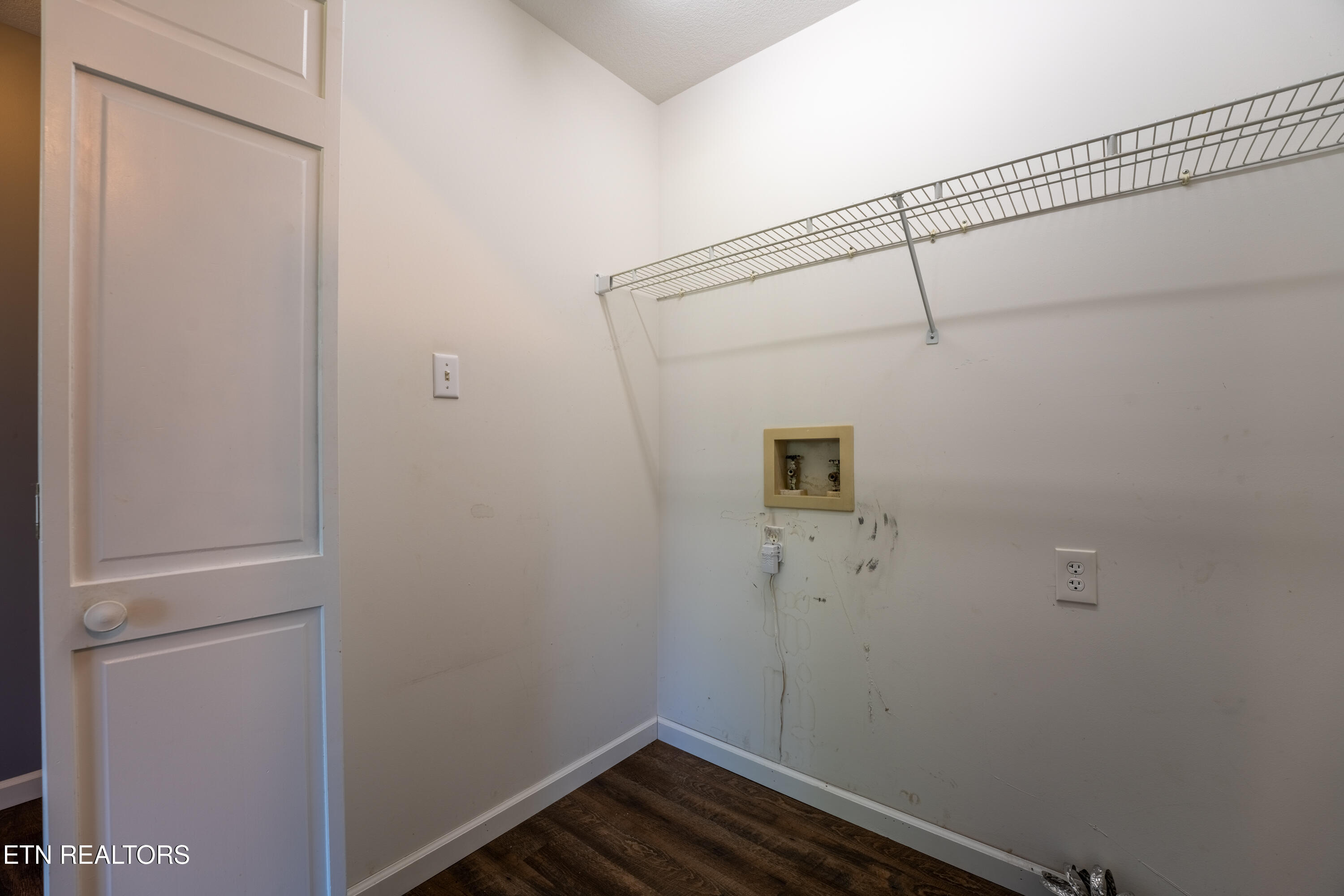 7702 Old Clinton Pike Powell, TN 37849 - Photo 13 of 46 12