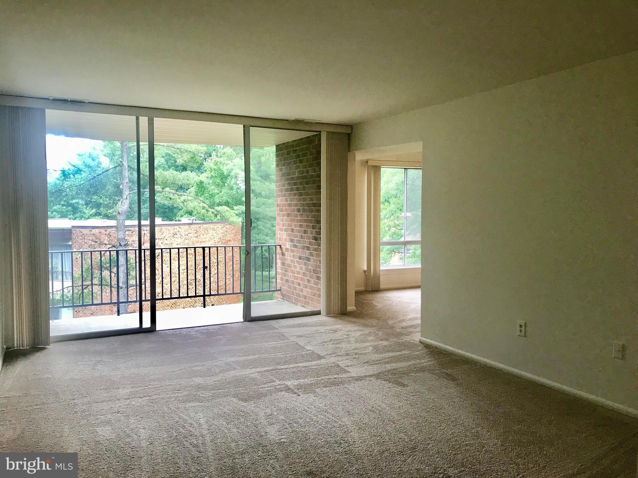 8459 Greenbelt Road, Unit 2 Greenbelt, MD 20770 - Photo 6 of 14 Living Room
