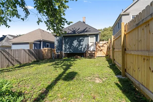 $160,000 | 1025 Greeley Avenue, Kansas City, KS 66104