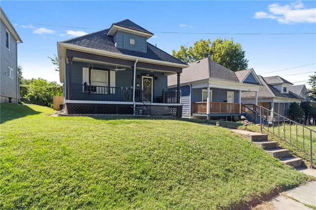 $160,000 | 1025 Greeley Avenue, Kansas City, KS 66104