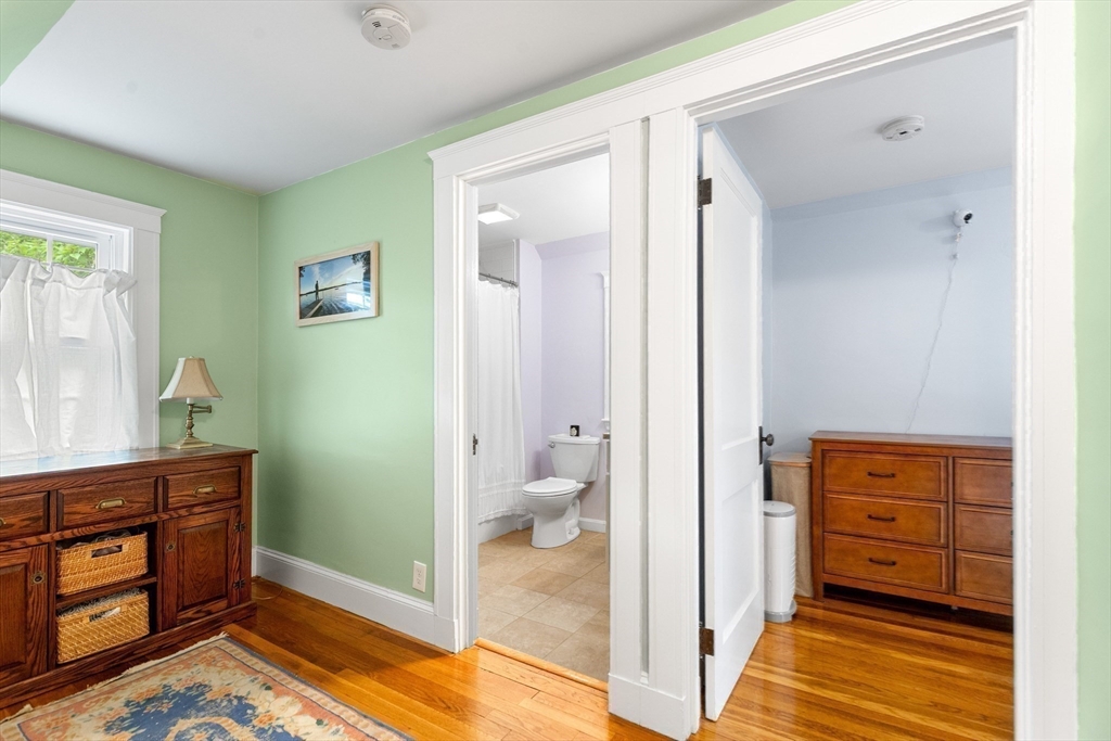 304 Lowell Street Reading, MA 01867 - Photo 24 of 32