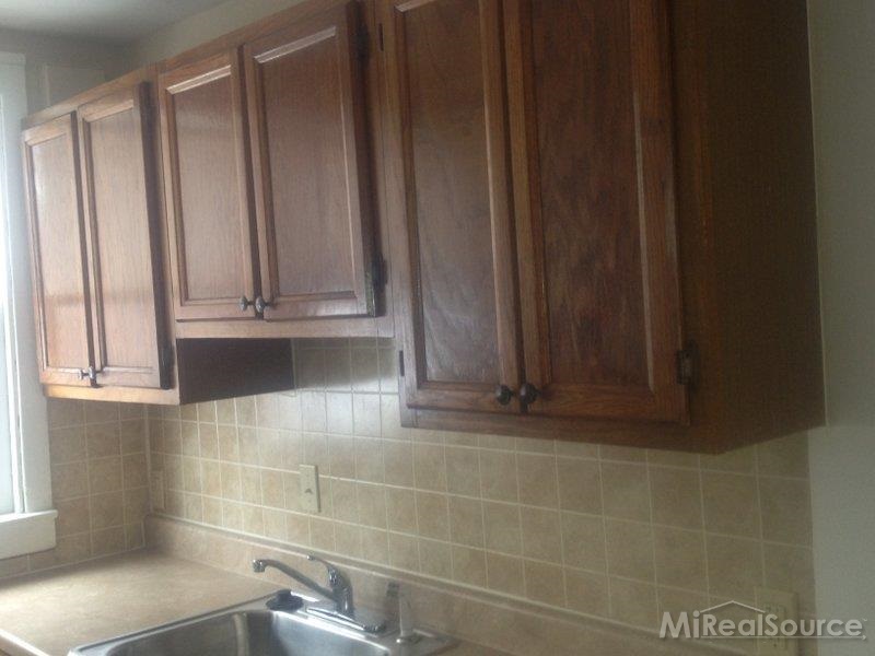 910 Neff Road, Unit 912 Grosse Pointe, MI 48230 - Photo 10 of 33