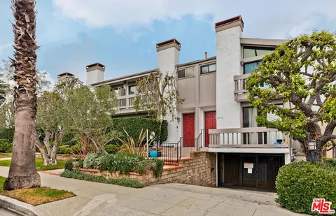 $8,000 | 1013 21st Street, Unit B, Santa Monica, CA 90403