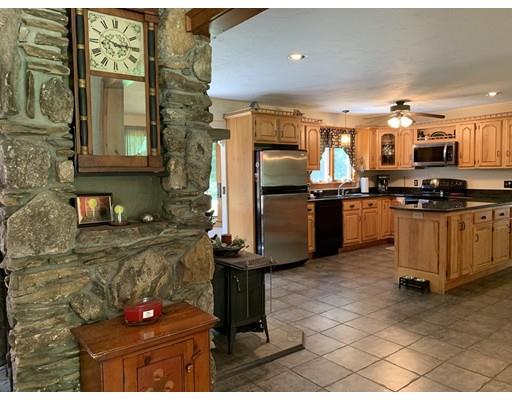 183 Northwest Road Spencer, MA 01562 - Photo 7 of 40