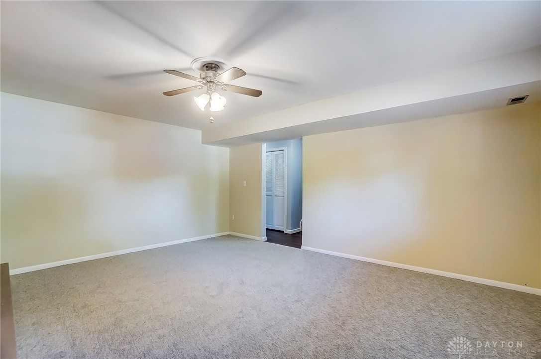 5747 Oak Valley Road Kettering, OH 45440 - Photo 38 of 59 Gallery Image 38