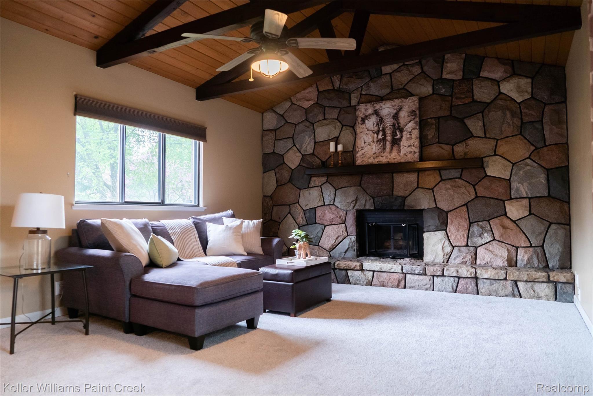 3015 Shewbird Road Wixom, MI 48393 - Photo 13 of 24 DSC07658.jpg