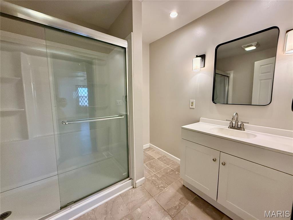 239 West Thomas Street Roxana, IL 62084 - Photo 9 of 20