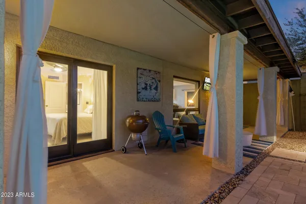$4,000 | 4611 East Desert Drive, Phoenix, AZ 85044