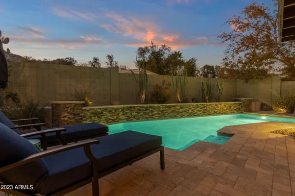 $4,000 | 4611 East Desert Drive, Phoenix, AZ 85044