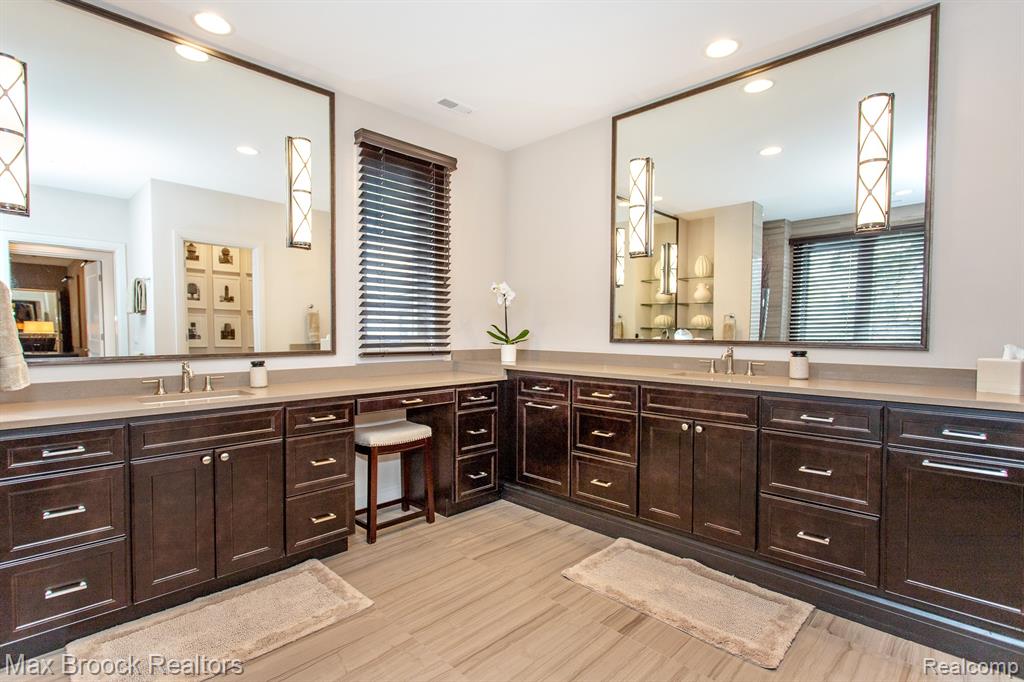 25925 York Road Royal Oak, MI 48067 - Photo 54 of 88