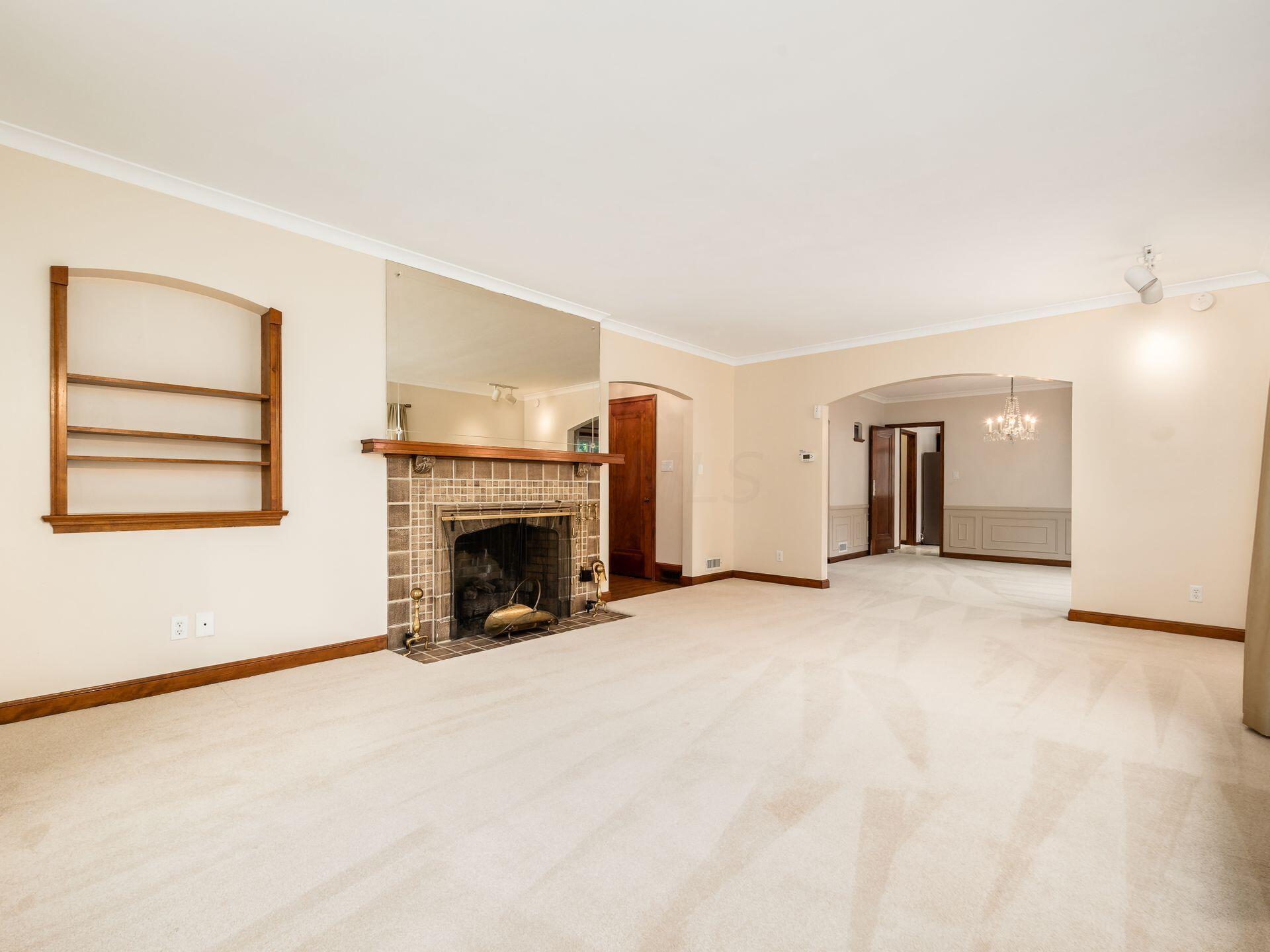 137 North Remington Road Columbus, OH 43209 - Photo 11 of 59