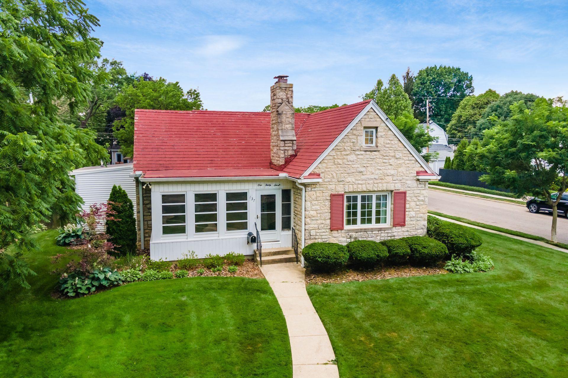 137 North Remington Road Columbus, OH 43209 - Photo 2 of 59