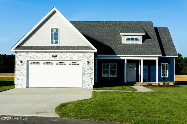 $365,000 | 2754 Whitaker Glen Drive, Greenville, NC 27834