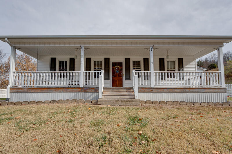 2750 South Wesley Chapel Road Greeneville, TN 37745 - Photo 2 of 31 002--SMALL