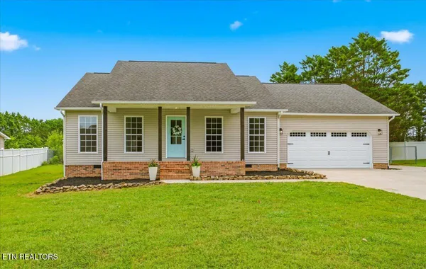 $399,000 | 218 Wind Chase Drive, Madisonville, TN 37354