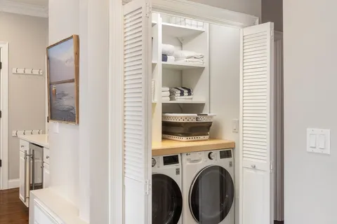 $1,249,000 | 232 Bunker Hill Street, Unit 1, Boston, MA 02129