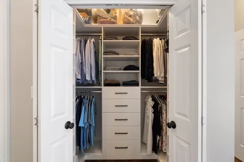 $1,249,000 | 232 Bunker Hill Street, Unit 1, Boston, MA 02129