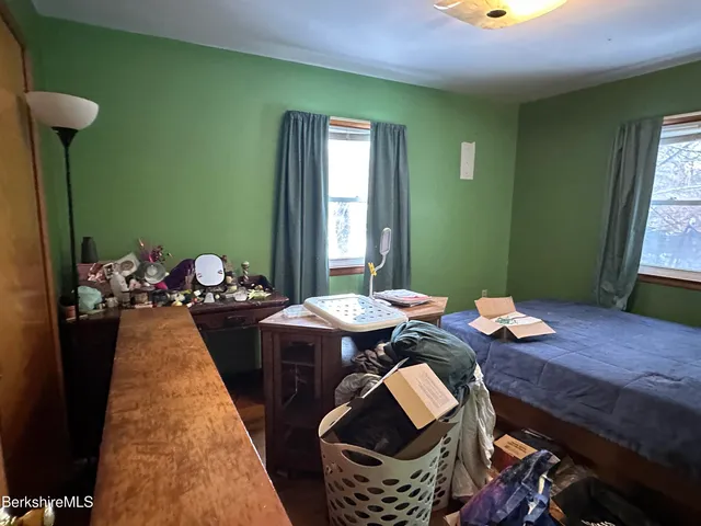 $259,900 | 14 Calumet Street, Pittsfield, MA 01201