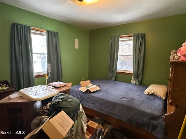 $259,900 | 14 Calumet Street, Pittsfield, MA 01201