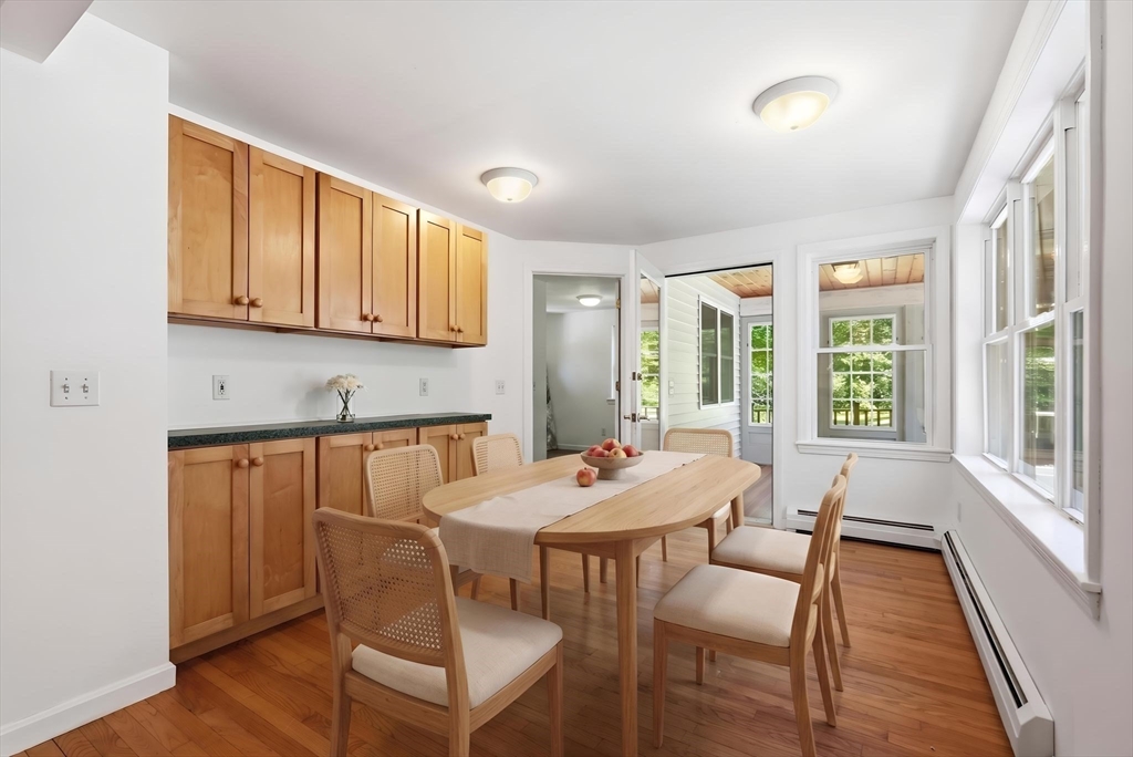 28 Hulst Road Amherst, MA 01002 - Photo 17 of 42