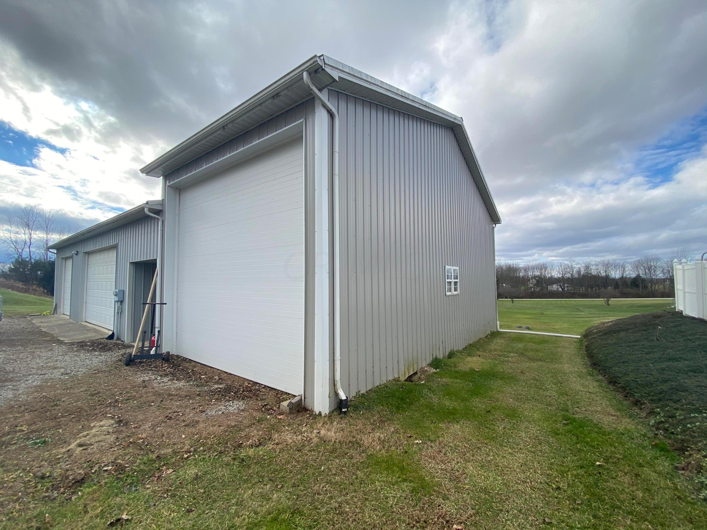 7401 Tarlton Road Circleville, OH 43113 - Photo 40 of 49 Gallery Image 40