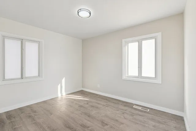 $280,000 | 2413 Country Lane, McHenry, IL 60051